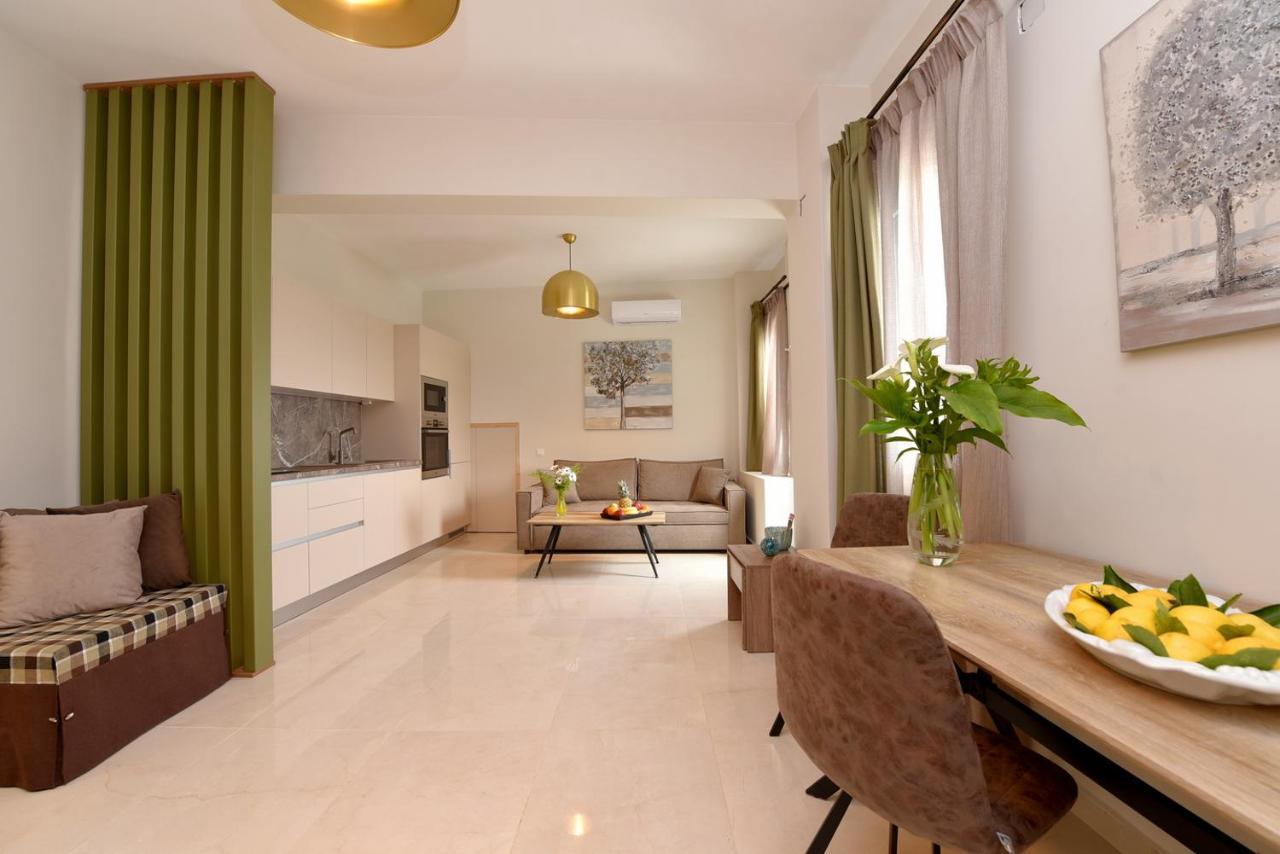 Syrene Luxury Suites Ermoupoli Exterior photo